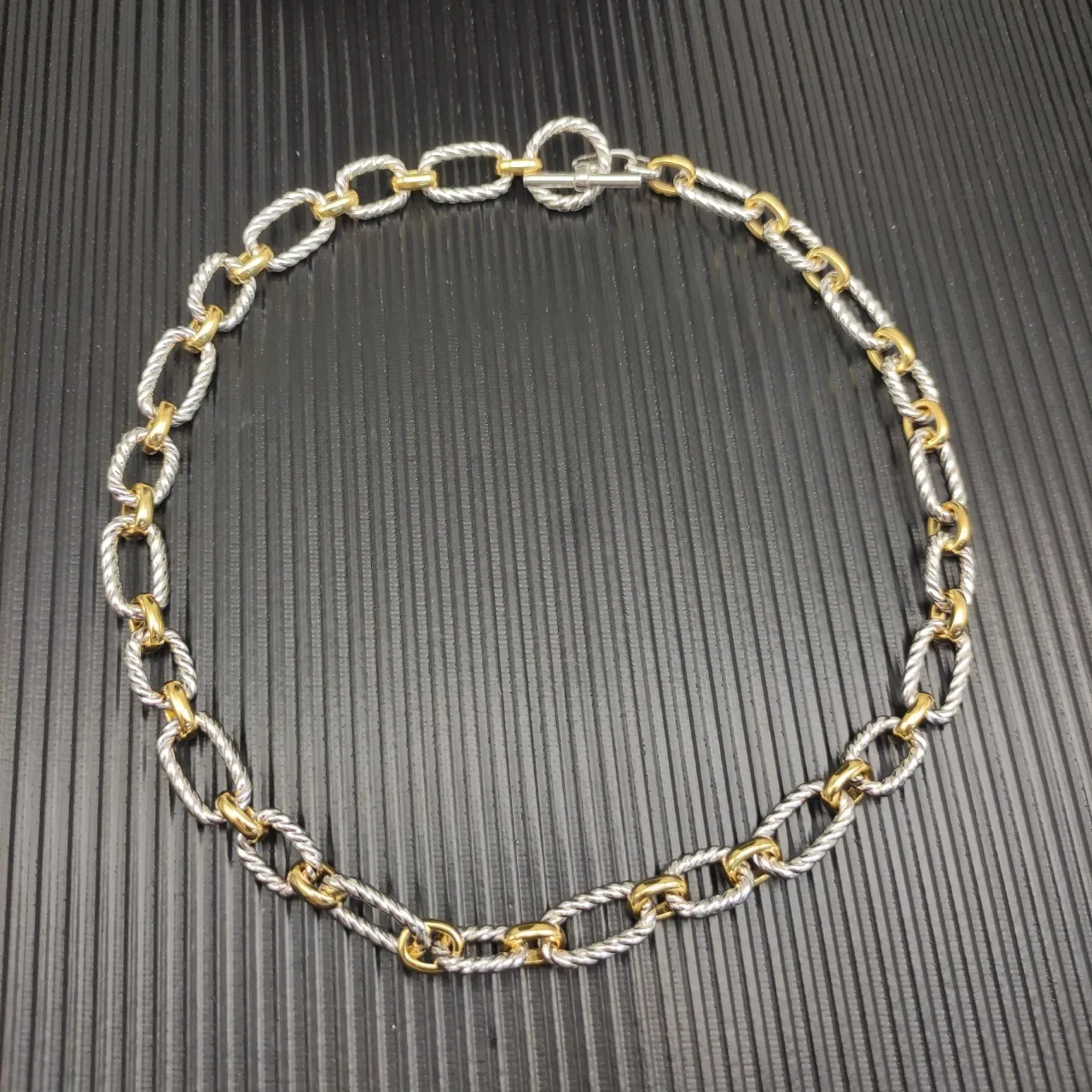 Two-Tone Twisted Rope Link Toggle Clasp Bracelet 6