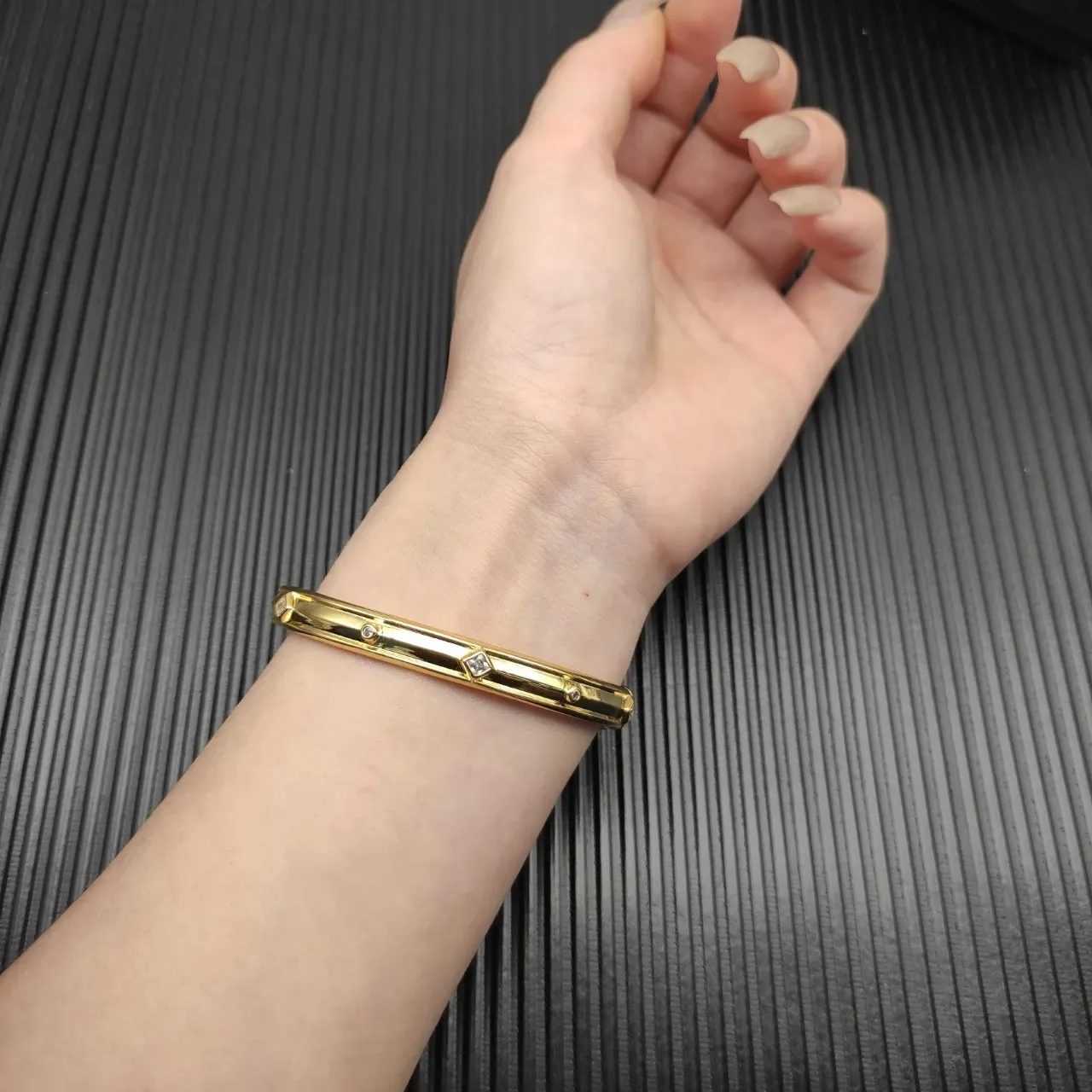 Vid Yurm Gold-Tone Geometric Cutout Hinged Bangle Bracelet 7