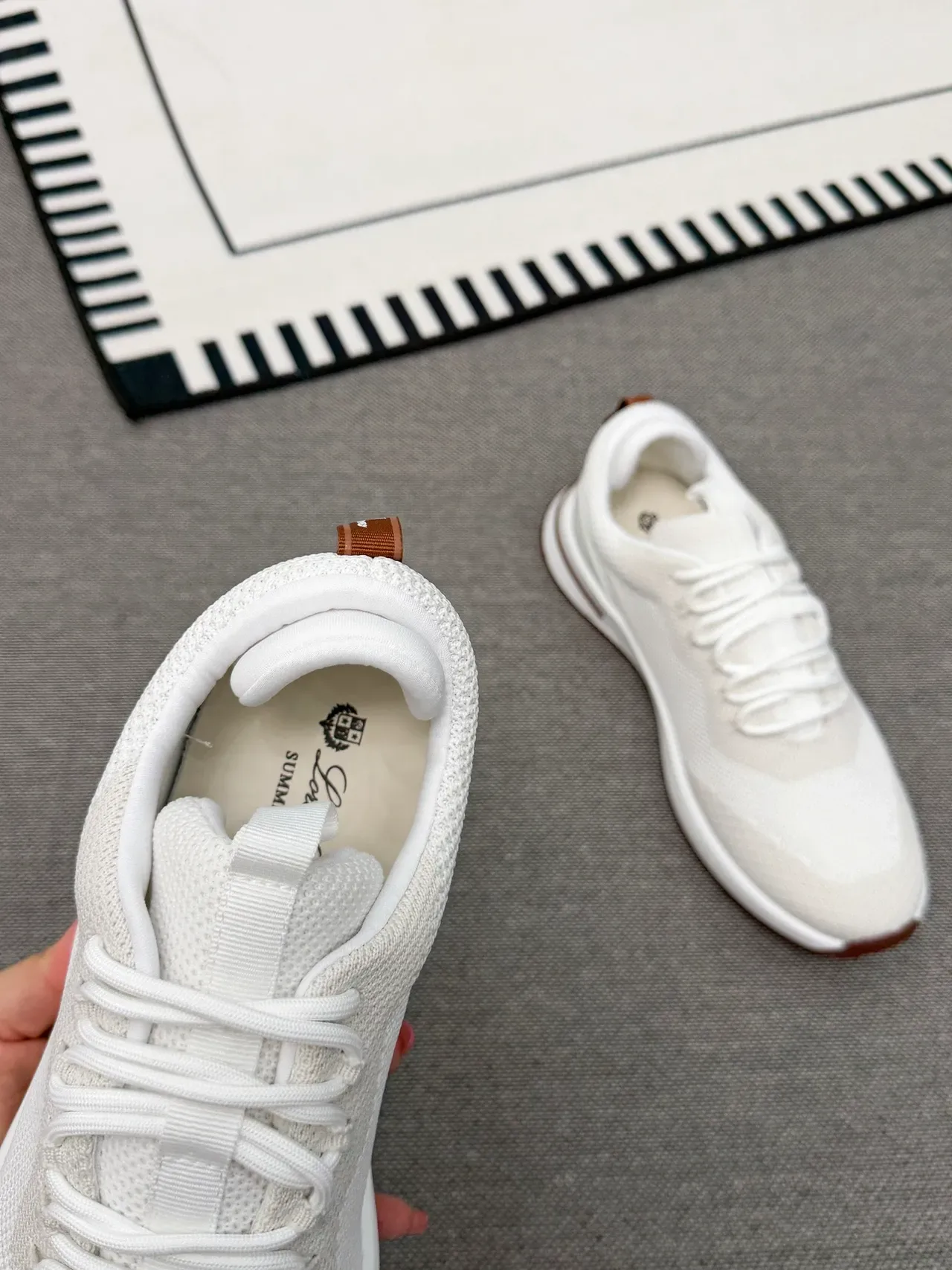 White and Brown Knit Mesh Low-Top Lifestyle Sneakers 3