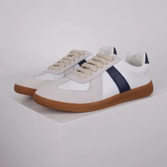 White Beige and Navy Suede-Leather Panelled Low-Top Gum Sole Sneakers 2