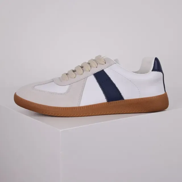 White Beige and Navy Suede-Leather Panelled Low-Top Gum Sole Sneakers 8