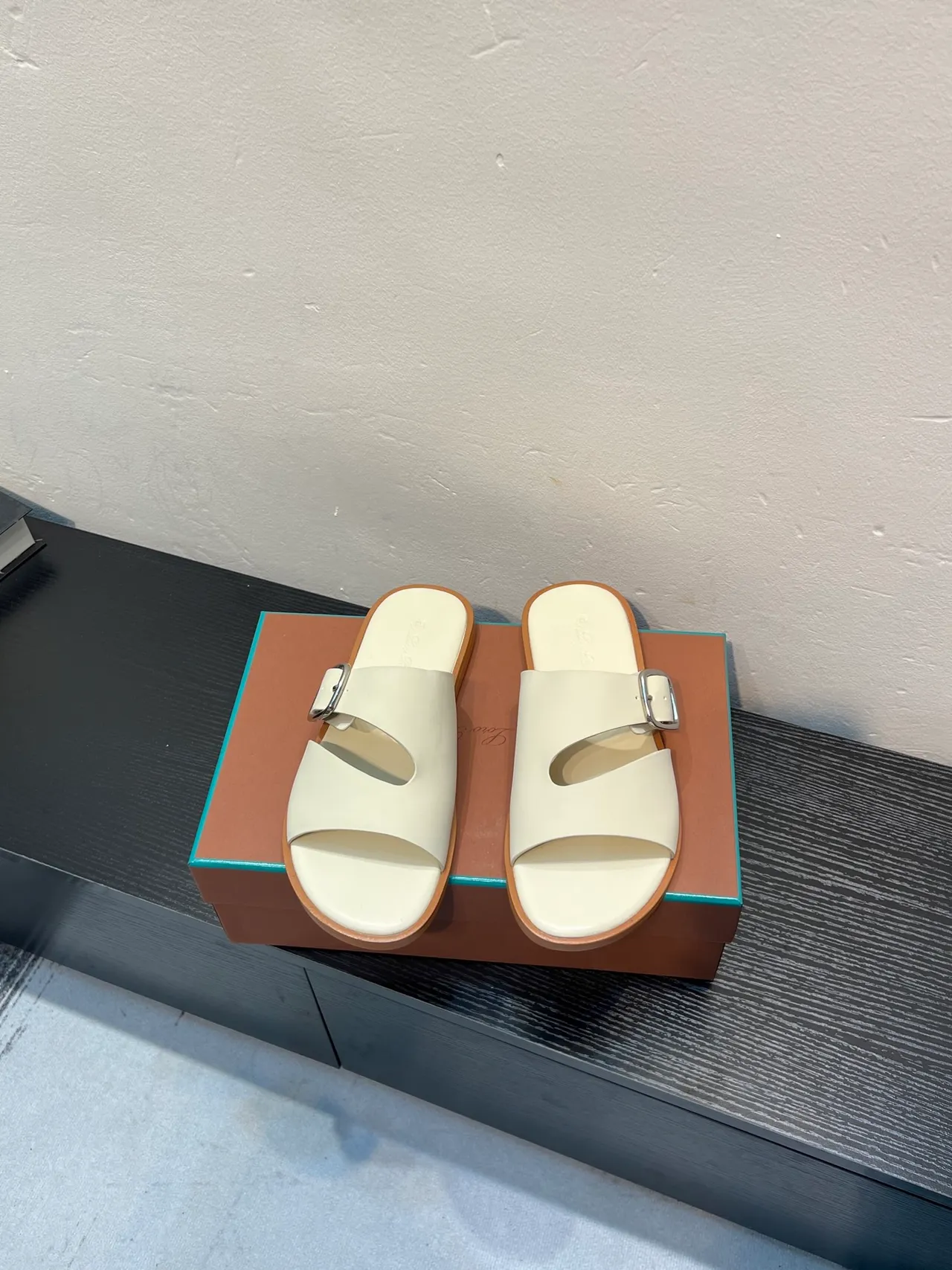 White Buckle-Strap Flat Casual Sandals 2