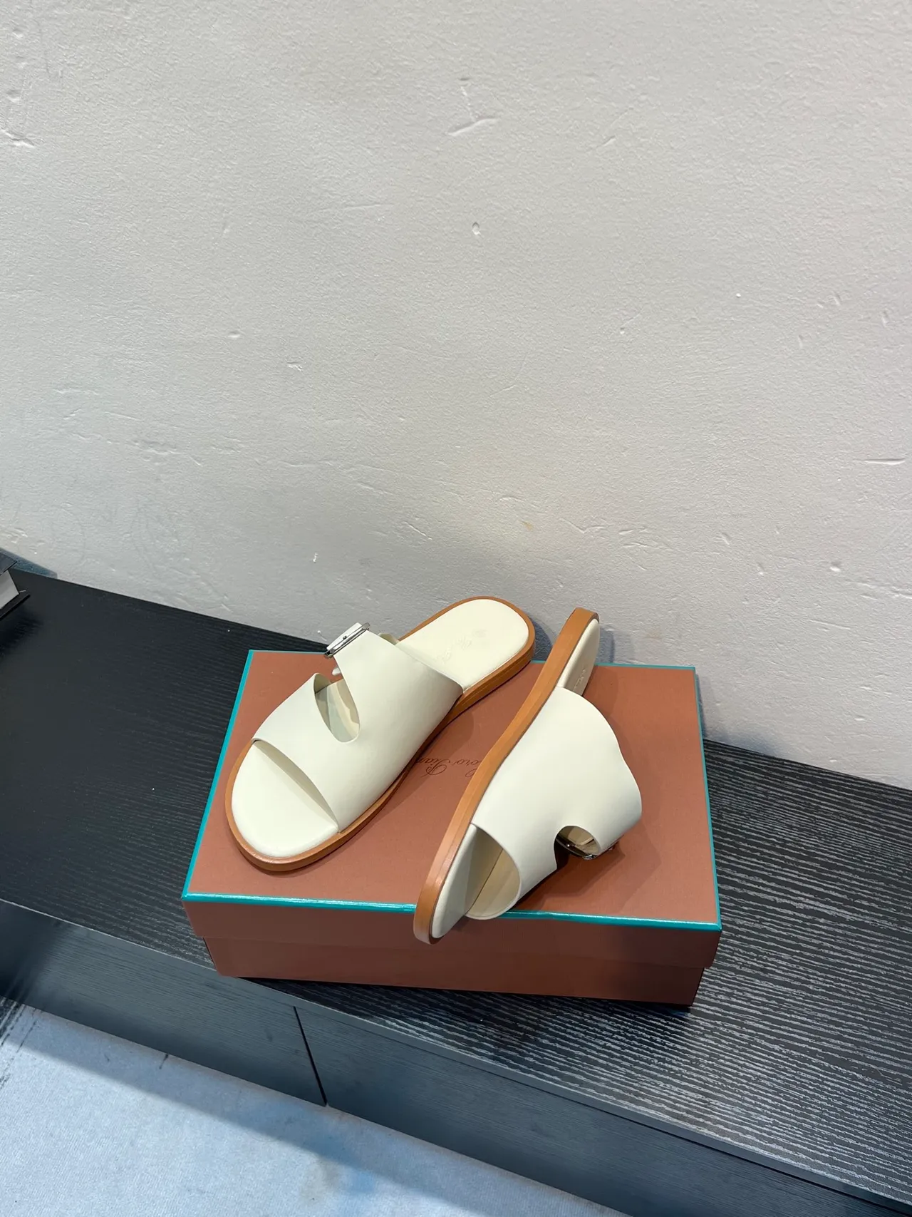 White Buckle-Strap Flat Casual Sandals 4
