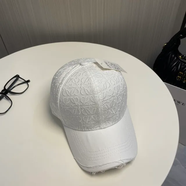 White Embossed Pattern Distressed Brim Baseball Cap 6