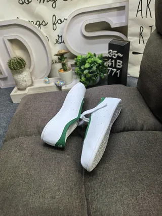 White Green Leather-Like Upper Contrast Piping Mary Jane Shoes 6