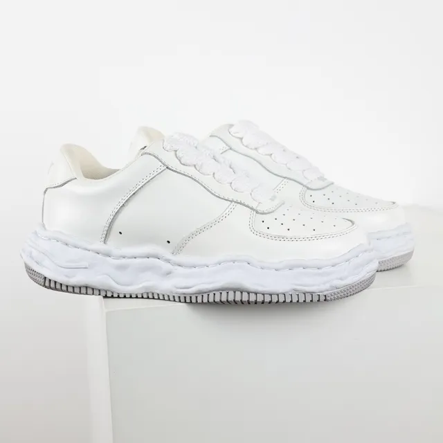 White Leather Low-Top Lifestyle Sneakers 3