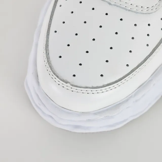 White Leather Low-Top Lifestyle Sneakers 5