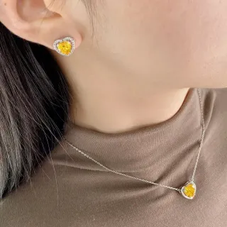 قلادة قلادة قلبية فضة صفراء Halo-Set Clear Stones