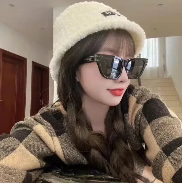 Gentle Monster Oversized Angular White Frame Sunglasses 3