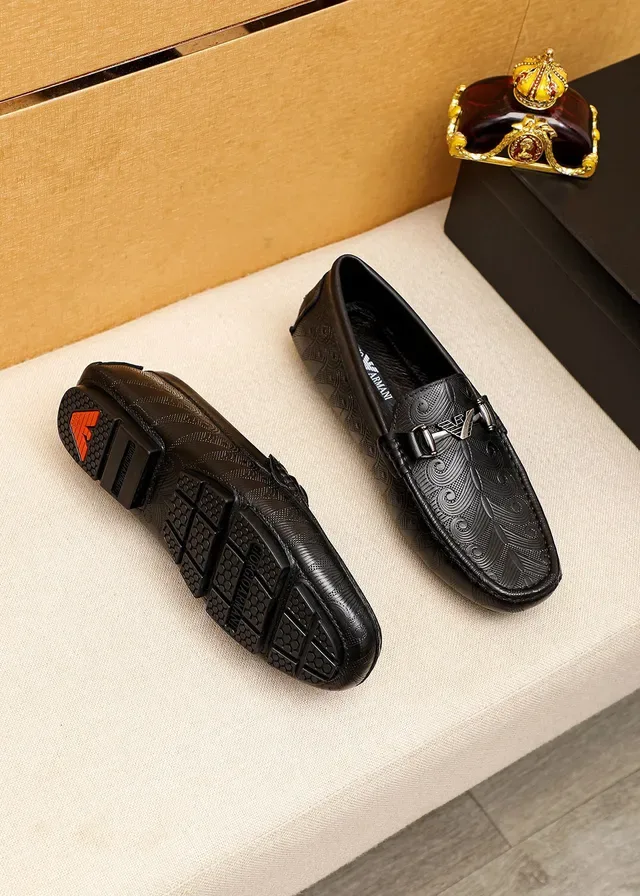 Giorgio Armani Noir Argent Motif Ondulé Embossé Boucle Cheval Métal Loafer 9