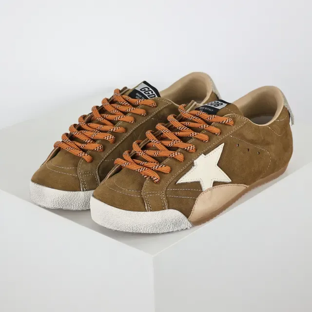 Golden Goose Superstar Chaussures Lifestyle Daim Olive Brun 2