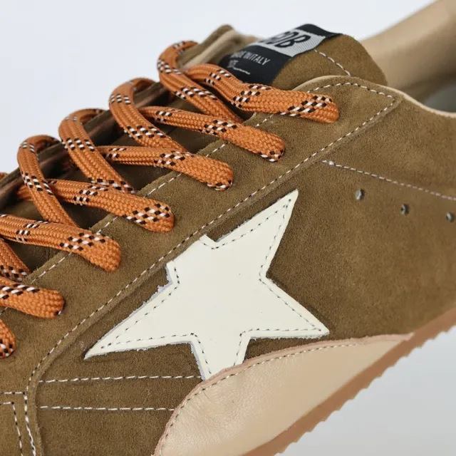Golden Goose Superstar Chaussures Lifestyle Daim Olive Brun 6