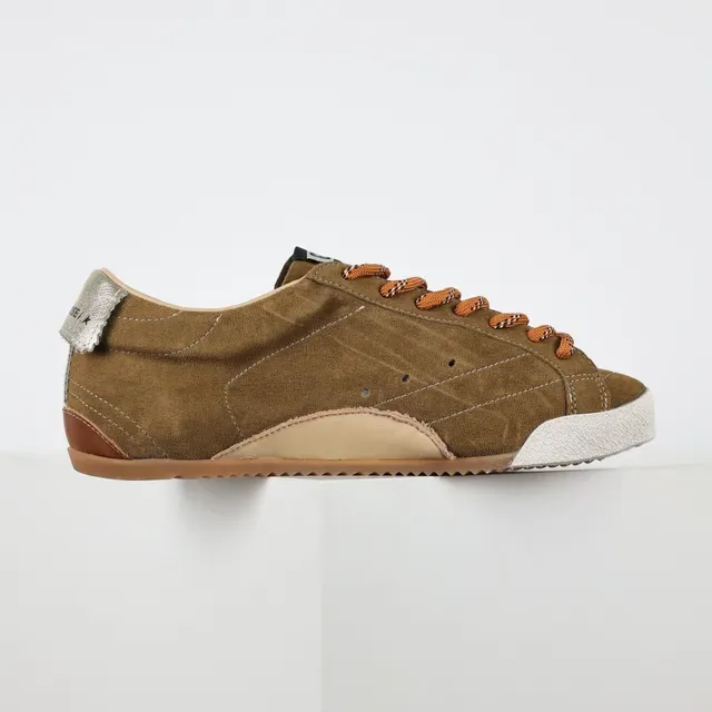Golden Goose Superstar Chaussures Lifestyle Daim Olive Brun 7