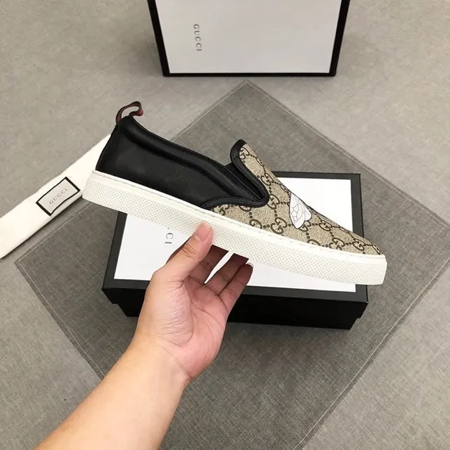 Gucci Ace Bee Embroidery GG Monogram Loafers 9
