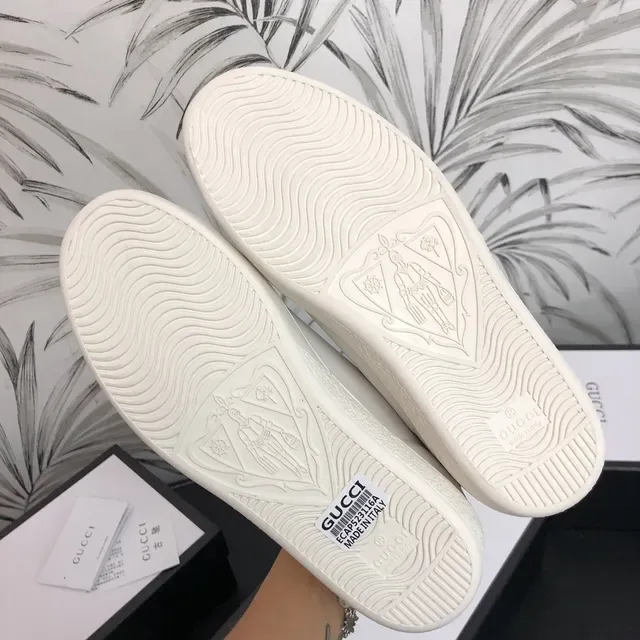 Gucci Ace sneakers lifestyle imprimé chat blanc cuir 2