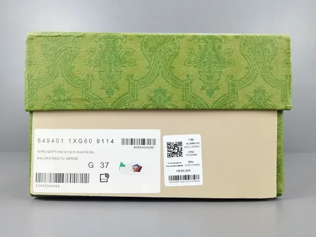 Gucci Ace Disney Donald Duck Chaussures Lifestyle Blanc Vert Rouge 11