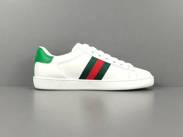 Gucci Ace Disney Donald Duck Chaussures Lifestyle Blanc Vert Rouge 13