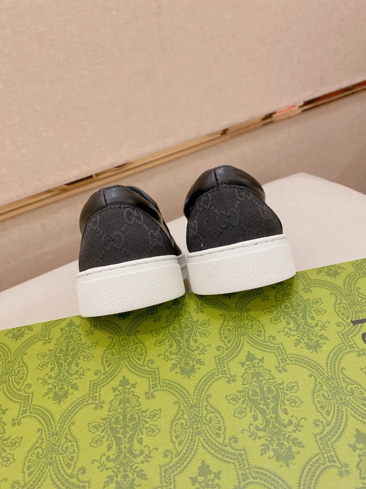 Gucci Ace Tênis Lifestyle Slip-On Preto Monogram Canvas 4