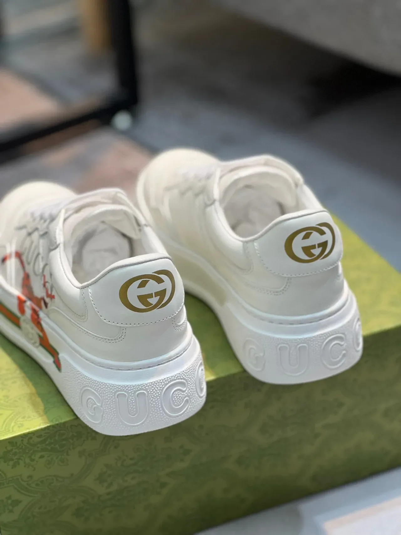 Gucci Ace Tigger Zapatillas Lifestyle Blancas Gráficas 2