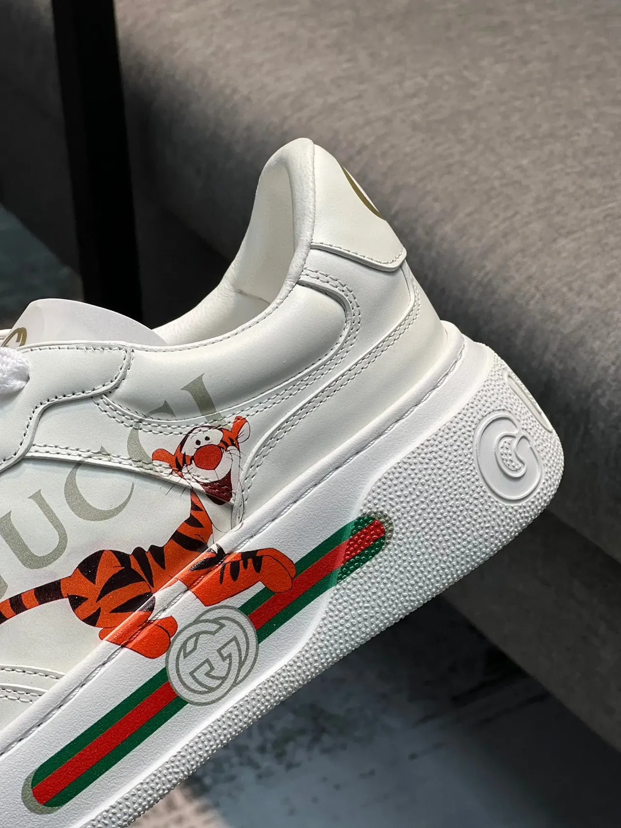 Gucci Ace Tigger Zapatillas Lifestyle Blancas Gráficas 8