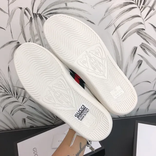 Gucci Ace White Green Red Web Stripe Lifestyle Sneakers 2