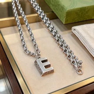 Gucci Alphabet Collection Silver Twisted-Link 'E' Pendant Necklace