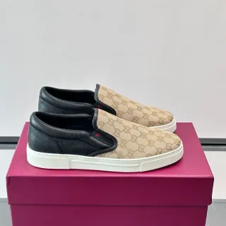 Gucci বেইজ কালো GG Monogram Canvas Leather হিল কাউন্টার Loafer