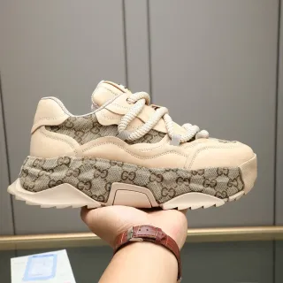 Gucci GG Monogram كانفاس بيج بني رباطات حذاء سنيكرز سميك