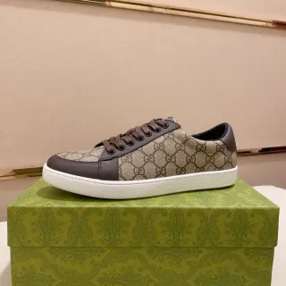 Gucci بيج وبني مونوغرام كانفاس جلد تراكب أسلوب حياة سنيكرز