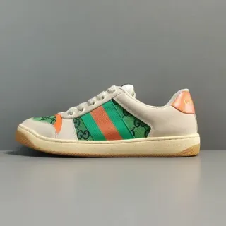 Gucci Beige Green Low-Top Monogrammed Canvas Lifestyle Sneakers