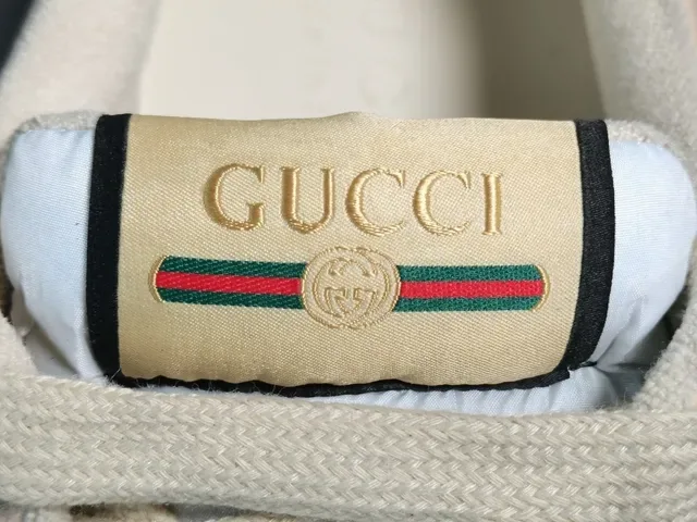 Gucci Beige Vert Baskets Lifestyle Basses en Toile Monogrammées 10