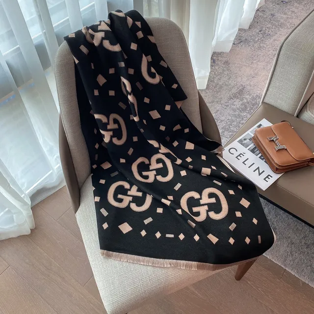 Gucci Black Beige Oversized Monogrammed Shawl 4