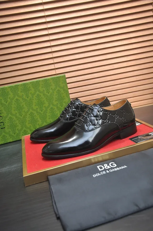 Gucci Black Polished Leather Embossed GG Monogram Oxford Shoes 5