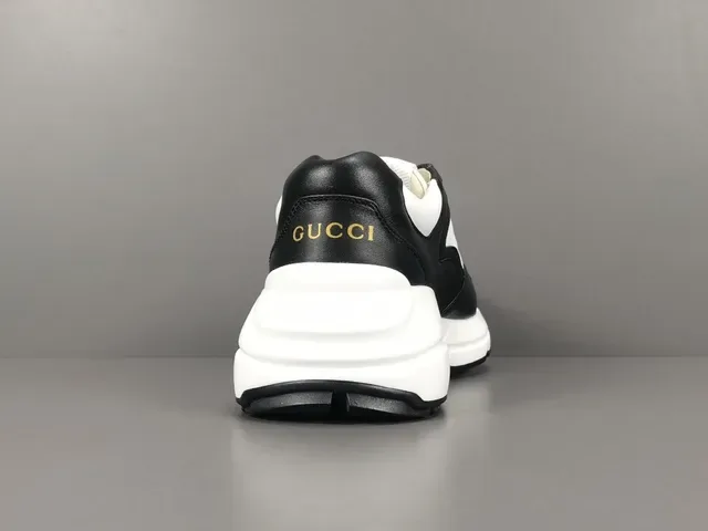 Gucci Tênis Chunky Pretos e Brancos com Upper de Couro em Camadas e Sola Esculpida 14