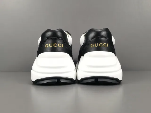 Gucci Tênis Chunky Pretos e Brancos com Upper de Couro em Camadas e Sola Esculpida 17