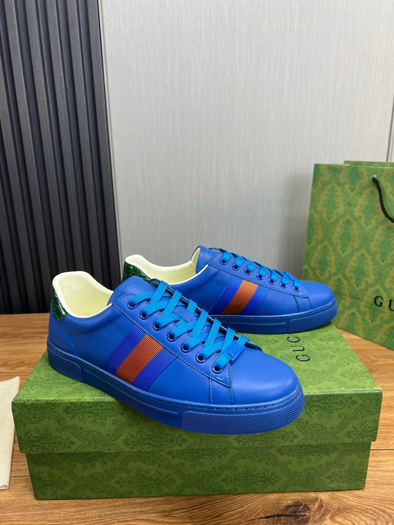 Gucci Blue Orange Vibrant Leather Upper Web Stripe Detail Lifestyle Sneakers 2