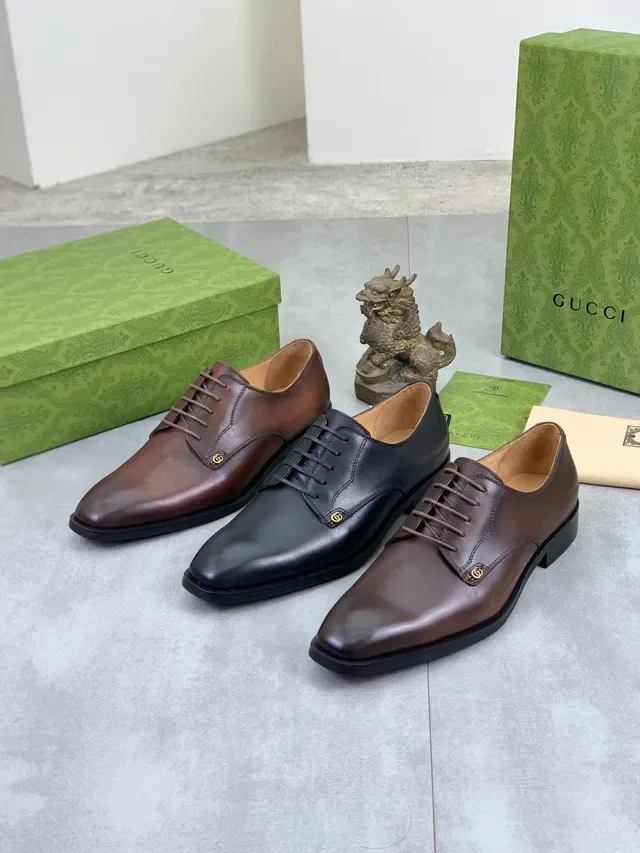 Gucci Marrom Preto Couro Polido Oxford Cap-Toe 2