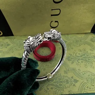 Gucci Dionysus Pulsera Plata Terminales Cabeza de Dragón Banda de Cuerda Trenzada