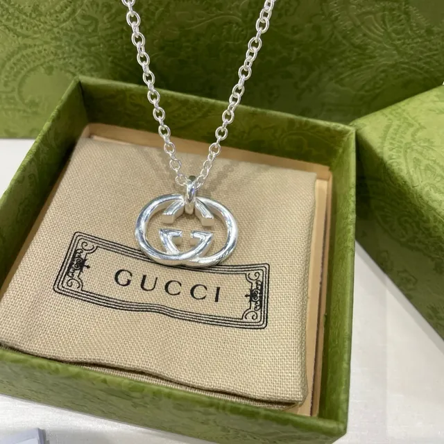Gucci Double G Interlocking Logo Silver-Tone Necklace 4