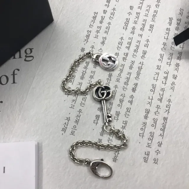 Gucci Double G Key Charm Silver Chain Bracelet 2
