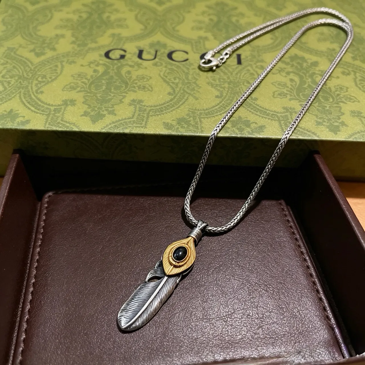 Gucci Feather Eye Motif Two-Tone Necklace 2