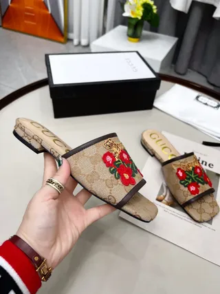 Gucci Flora Pantoufle Brodée Beige Rouge GG Monogramme Toile Tigre Et Fleurs Pantoufles 8