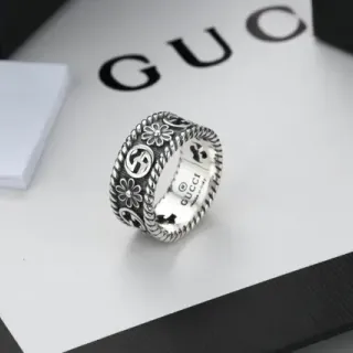 Gucci Floral and Interlocking G Wide Band Ring