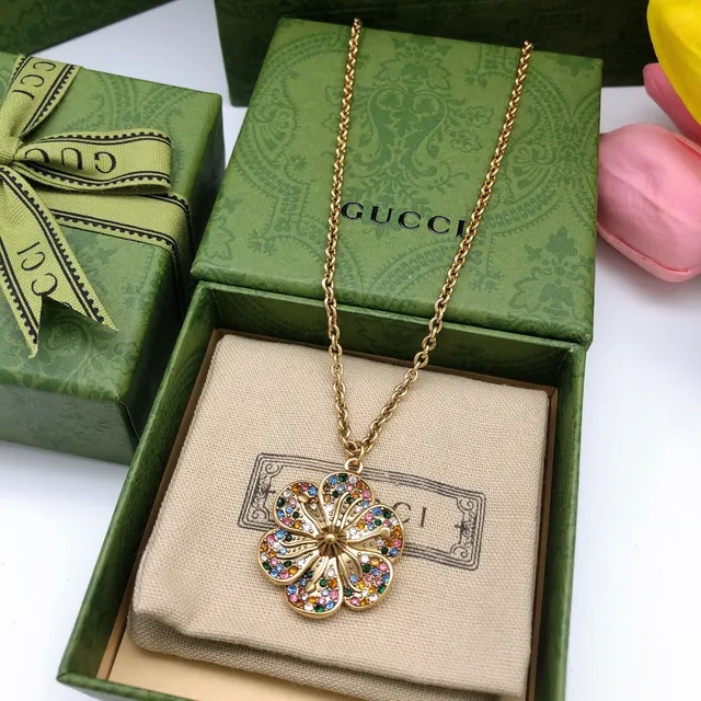 Gucci Floral Crystal Pavé Pendant Necklace 2