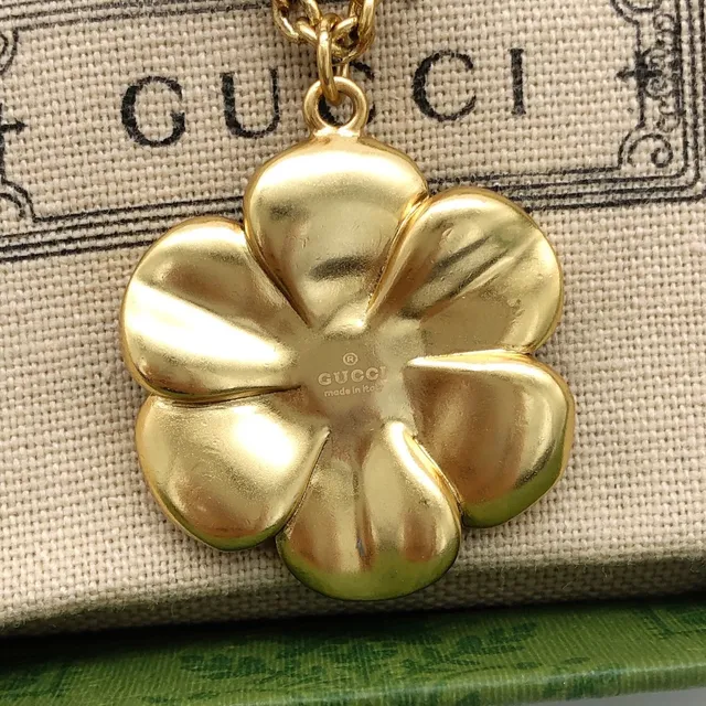 Gucci Floral Crystal Pavé Pendant Necklace 5
