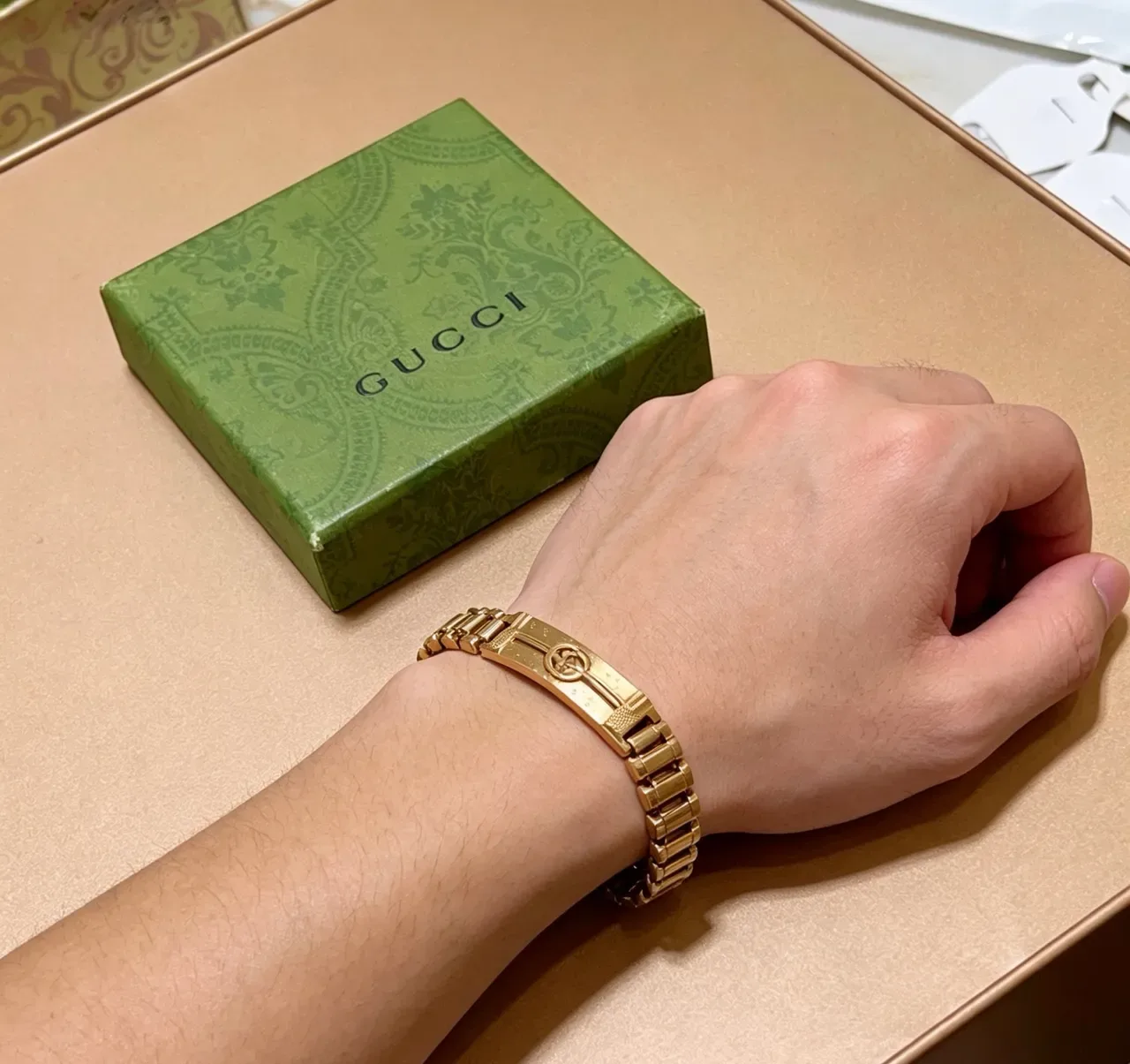Gucci G-Link Gold-Tone Interlocking G Logo Bracelet 2