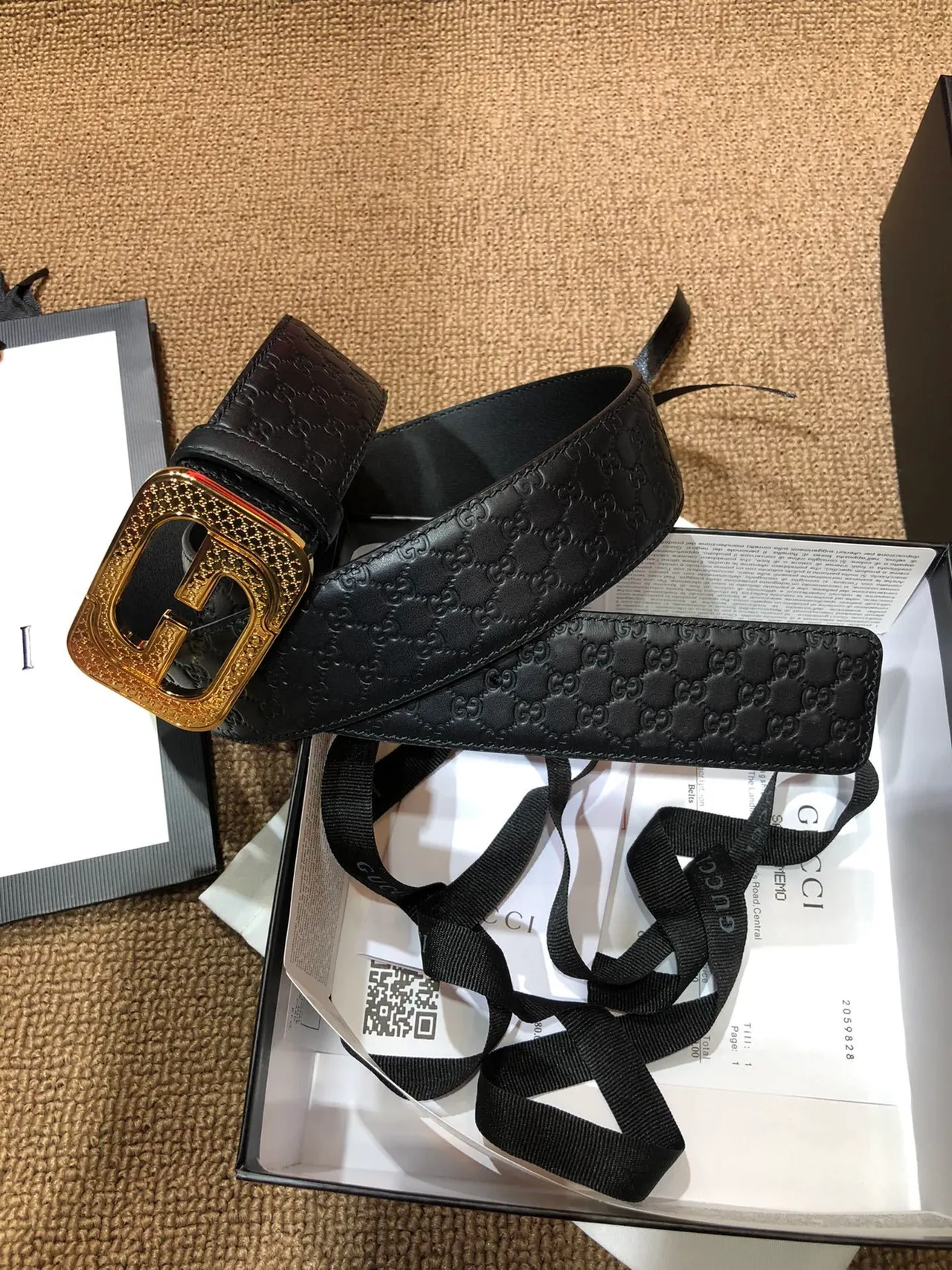 Gucci GG Marmont حزام جلدي أسود ذهبي مطبوع بمونوغرافي مع وترة مزدوجة G 4
