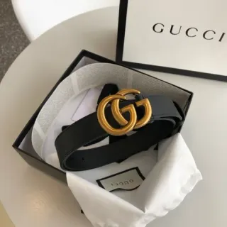 Gucci GG Marmont काली सोने की interlocking डबल जी बकल स्मूथ लेदर बेल्ट