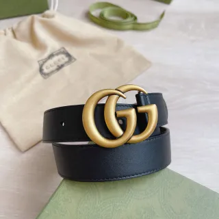 Gucci GG Marmont Black Gold Interlocking G Buckle Smooth Leather Belt