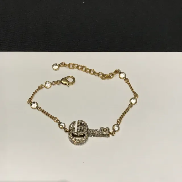 Gucci GG Marmont Crystal-Pavé Interlocking G Bracelet 2